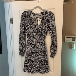 Abercrombie Floral Long Sleeve wrap dress NWT